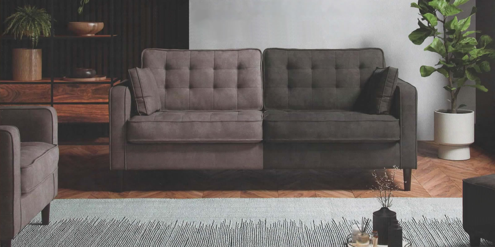 Studio Sits Triumph Roomset